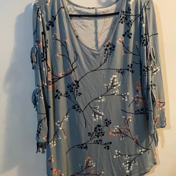 Maurices Tops - Maurices 24/7 Blue Long Sleeve Top